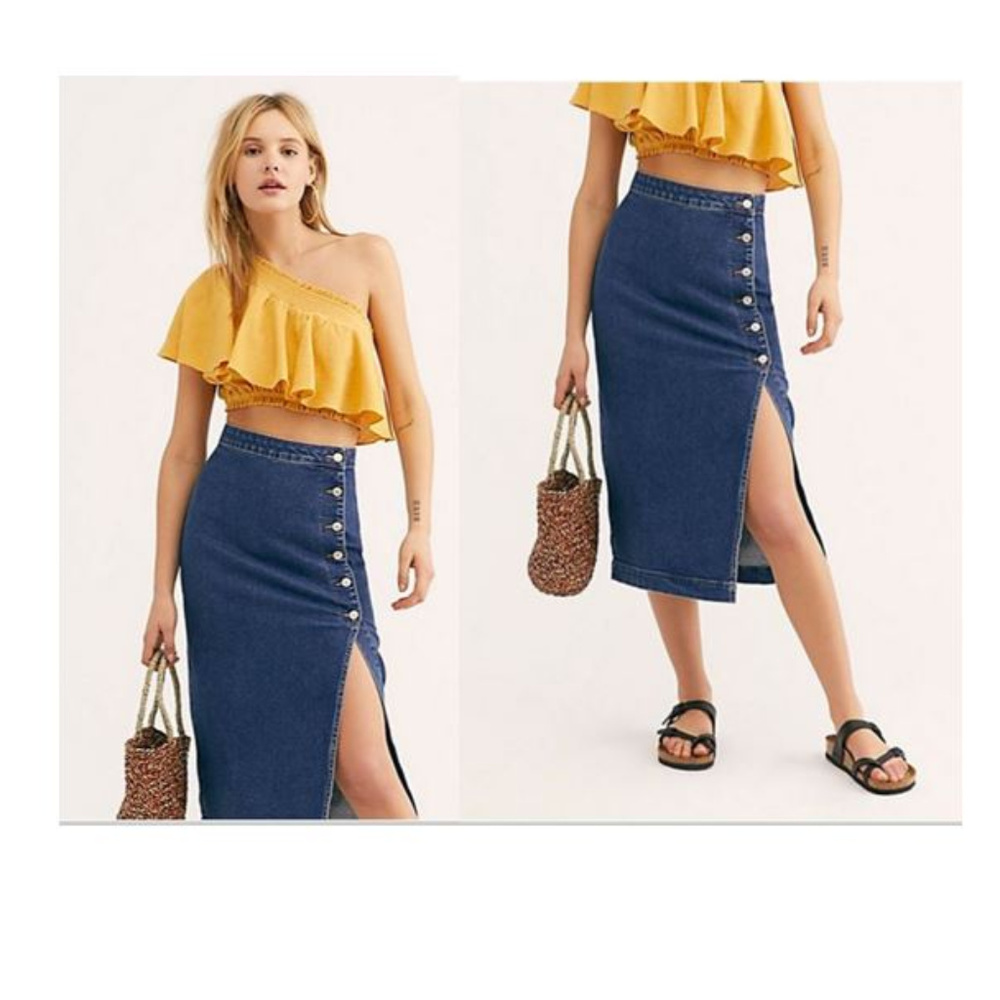 NWOT Jasmine Buttoned Midi Skirt